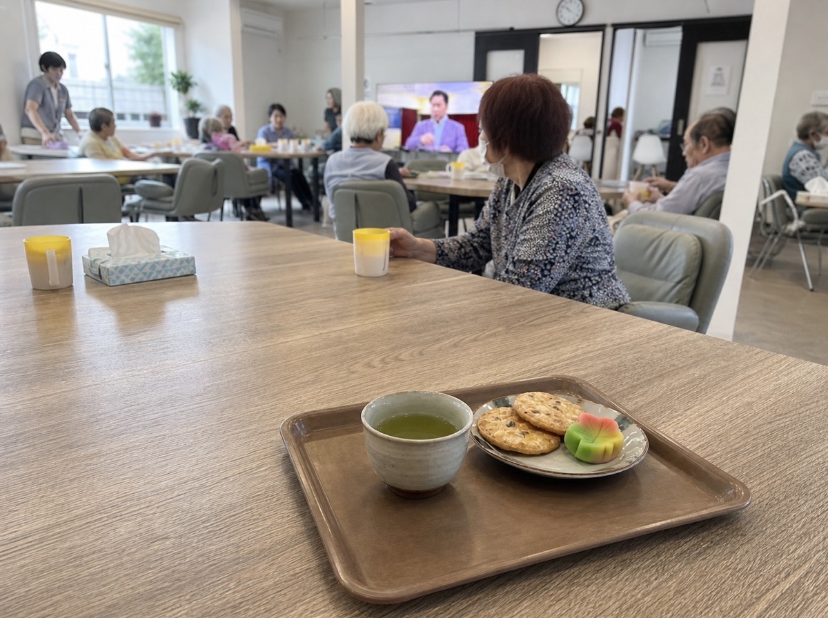 お茶とおやつ